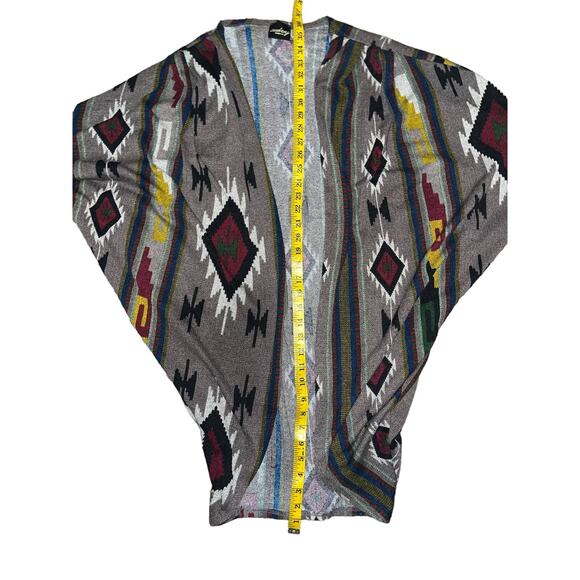 Audrey Medium Aztec Style Cardigan - Picture 3 of 5